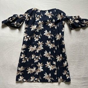 🍋☘️NWT J.O.A. Off-the-Shoulder Floral Linen Dress from Anthropologie